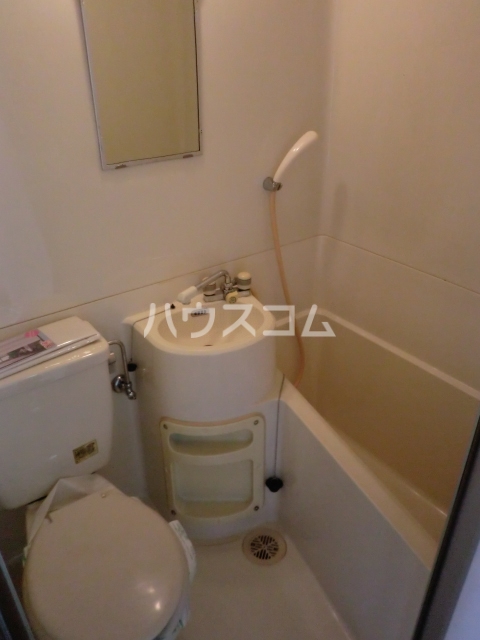13/30 トイレ