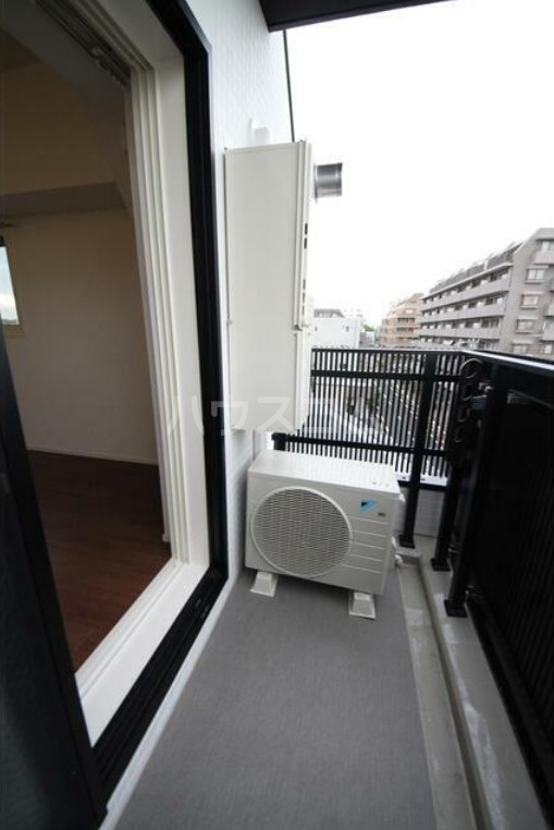 15/30 バルコニー