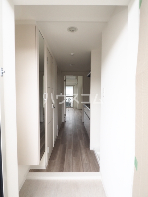 21/26 エントランス