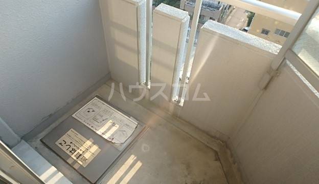 17/30 バルコニー