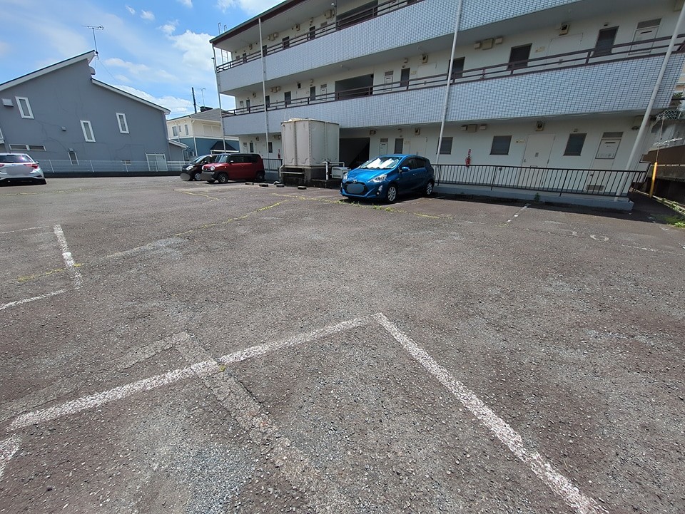 3/4 駐車場