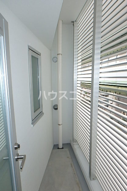 17/26 バルコニー