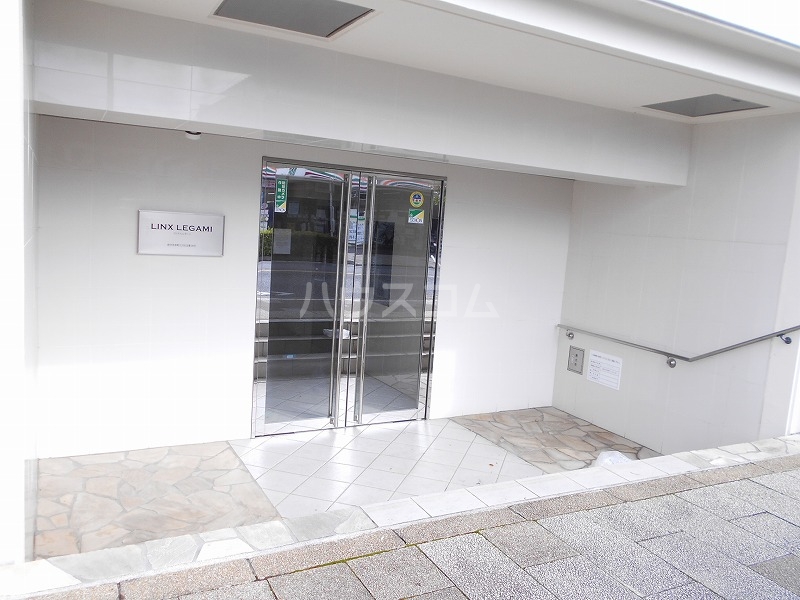 29/30 エントランス