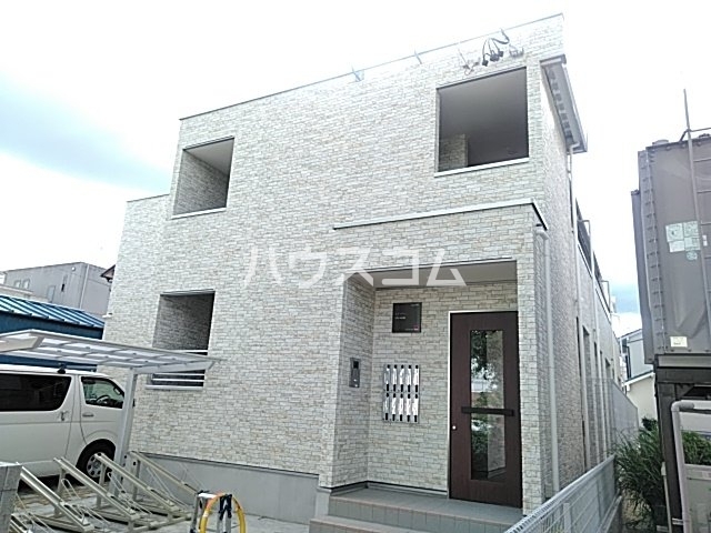 14/18 エントランス