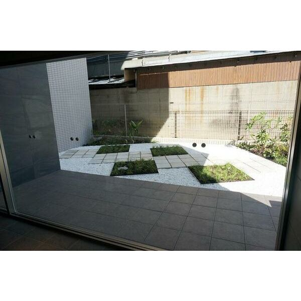 16/24 エントランス