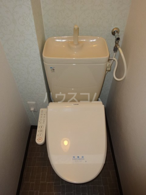 16/30 トイレ
