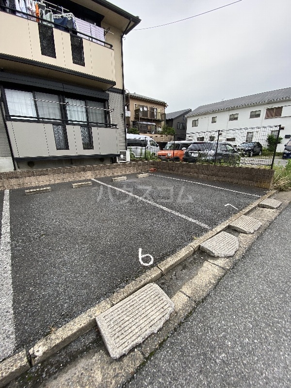 29/30 駐車場