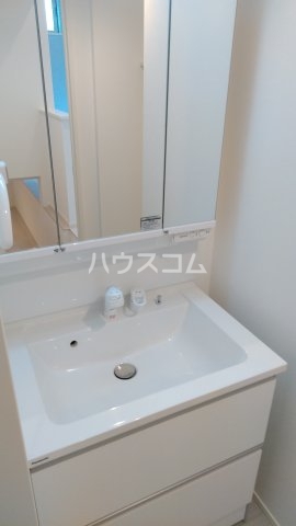 17/27 洗面
