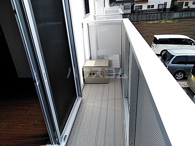 20/30 バルコニー