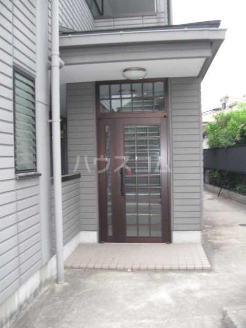 16/24 エントランス