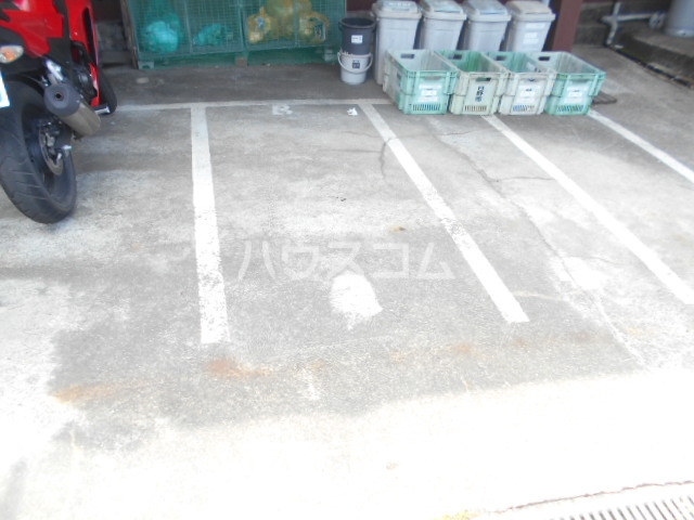 24/30 駐車場