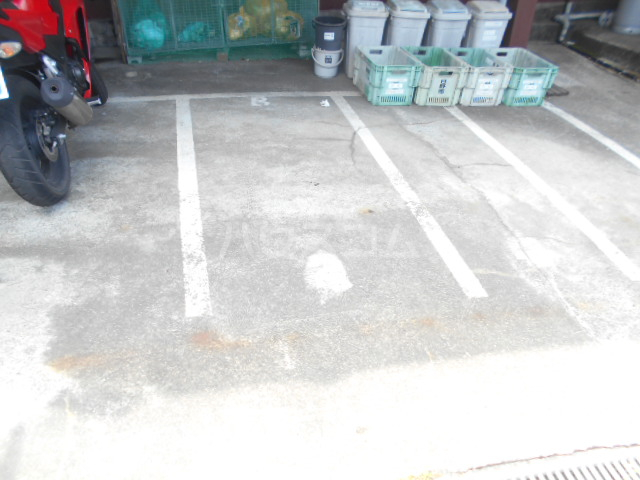 24/30 駐車場