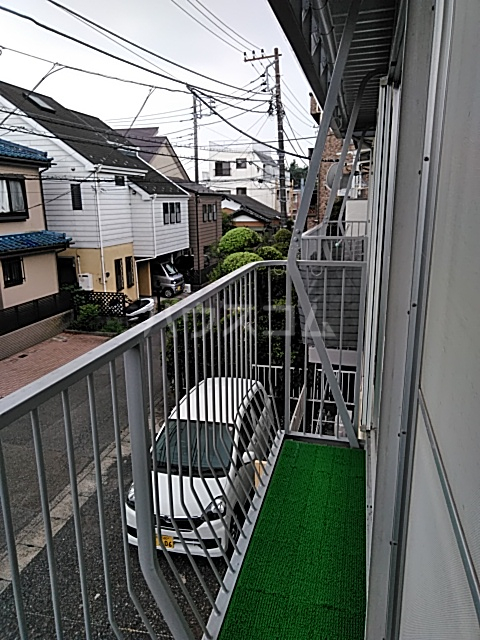 19/28 バルコニー