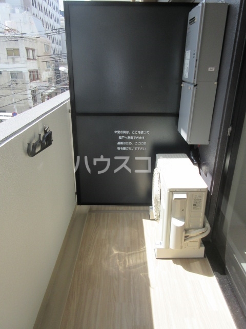 15/27 バルコニー