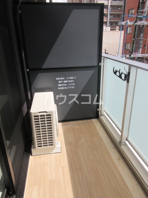 18/27 バルコニー