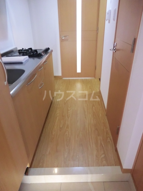 21/26 エントランス