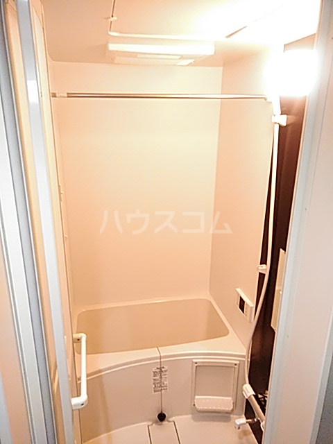 14/30 浴室