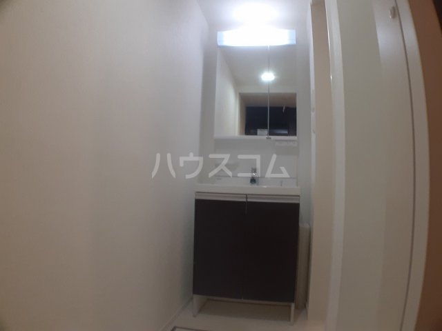 15/30 洗面