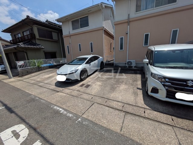 24/30 駐車場