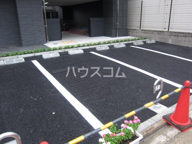 19/21 駐車場
