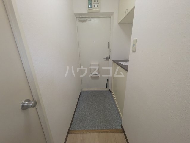14/30 玄関