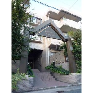 2/2 エントランス