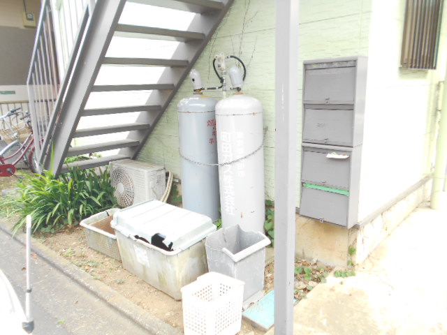 20/30 エントランス