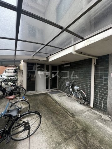 21/28 駐車場