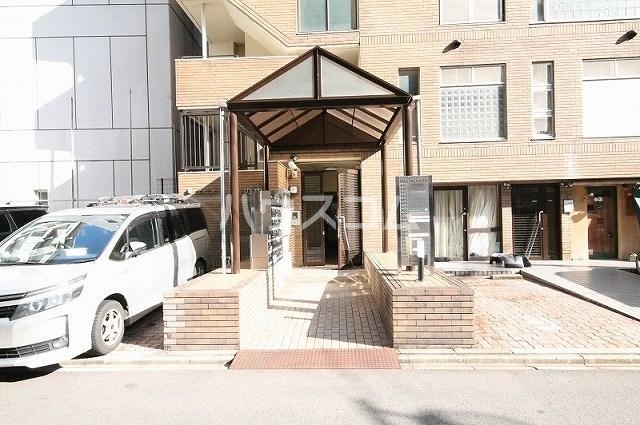 14/17 エントランス