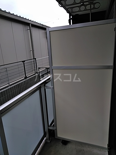 21/30 バルコニー