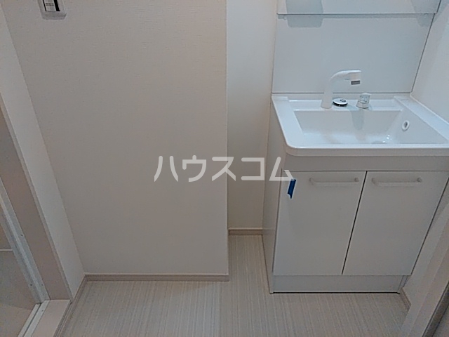 16/25 洗面