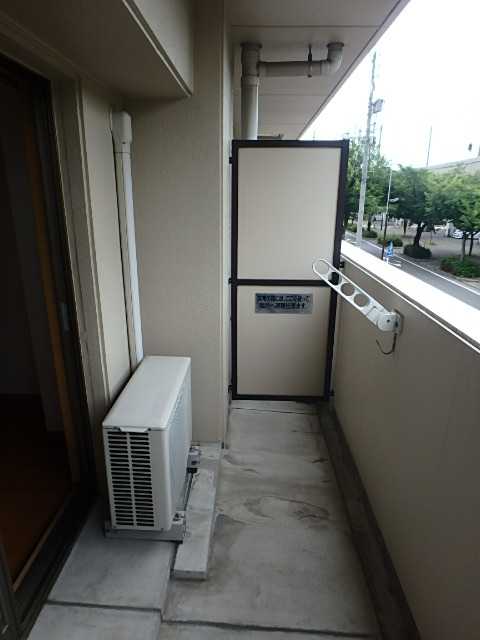 16/25 バルコニー