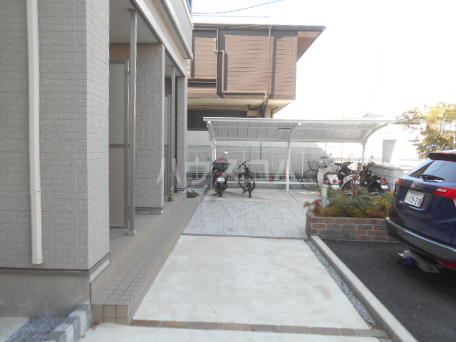 3/5 エントランス