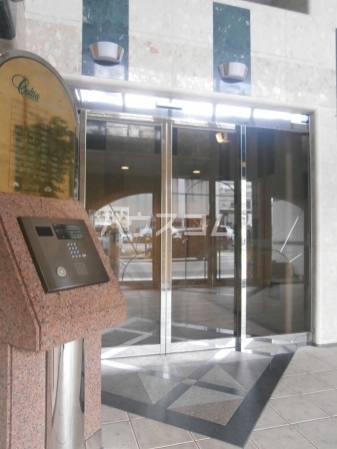 3/7 エントランス