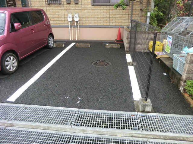 22/25 駐車場