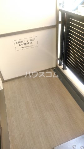 17/27 バルコニー