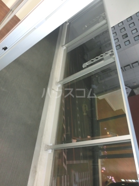 22/25 エントランス