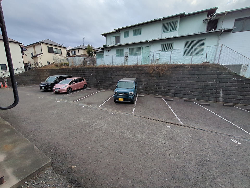 18/26 駐車場