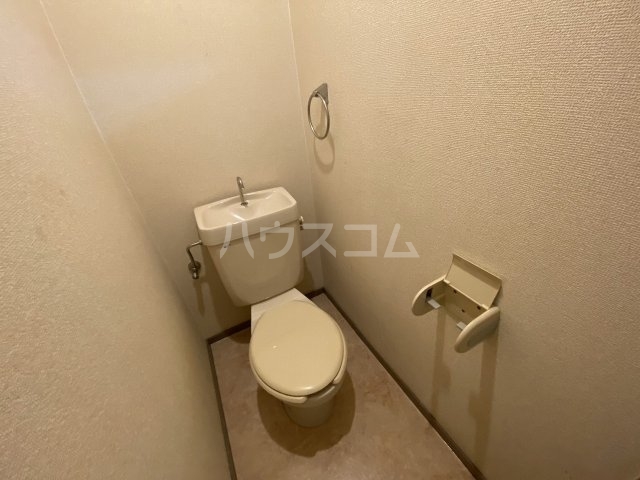 13/30 トイレ