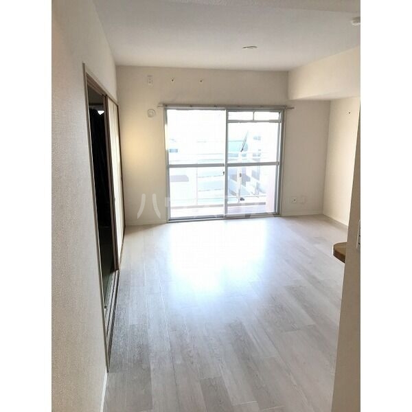 4/18 リビング/ダイニング