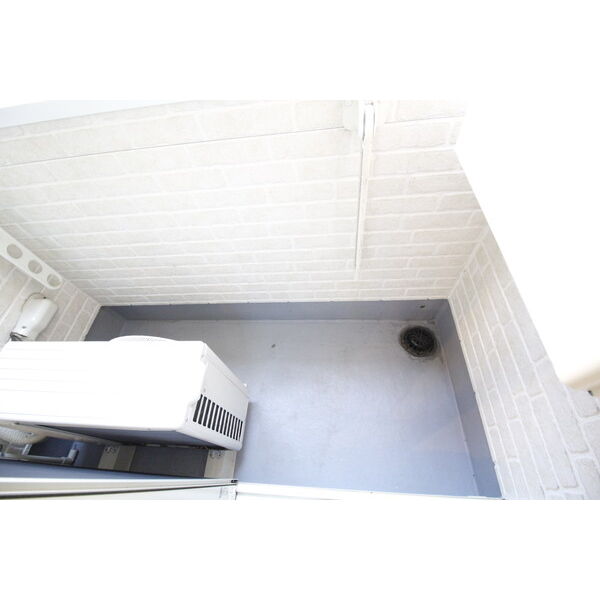 13/25 バルコニー