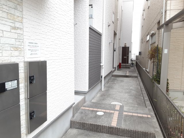 2/8 エントランス