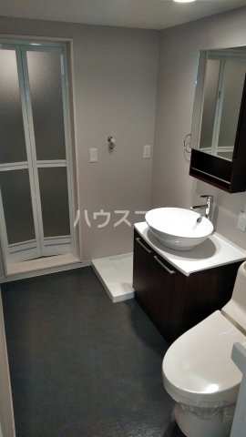 13/28 洗面