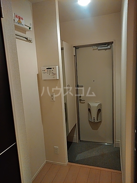 13/30 玄関