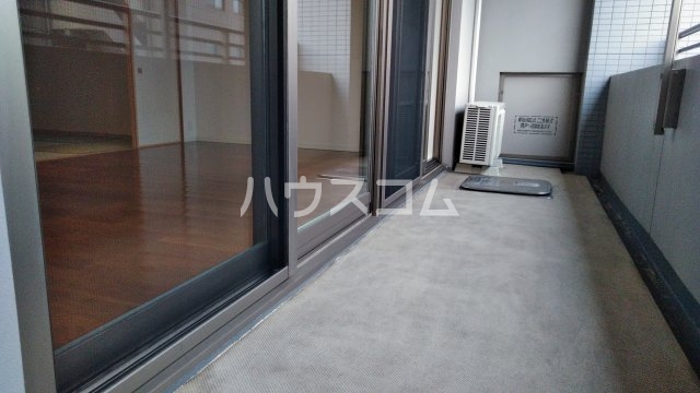 19/30 バルコニー