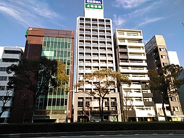 1/4 外観
