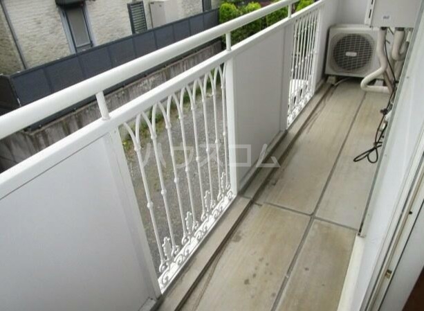 19/30 バルコニー