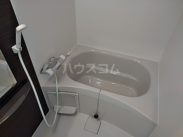 17/30 浴室