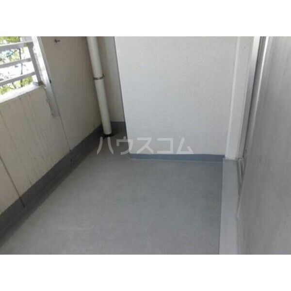 15/28 バルコニー