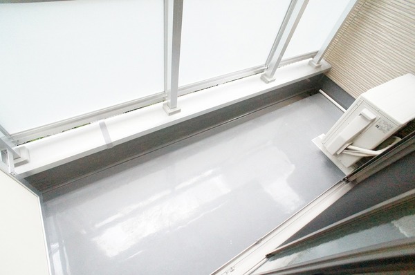 18/30 バルコニー